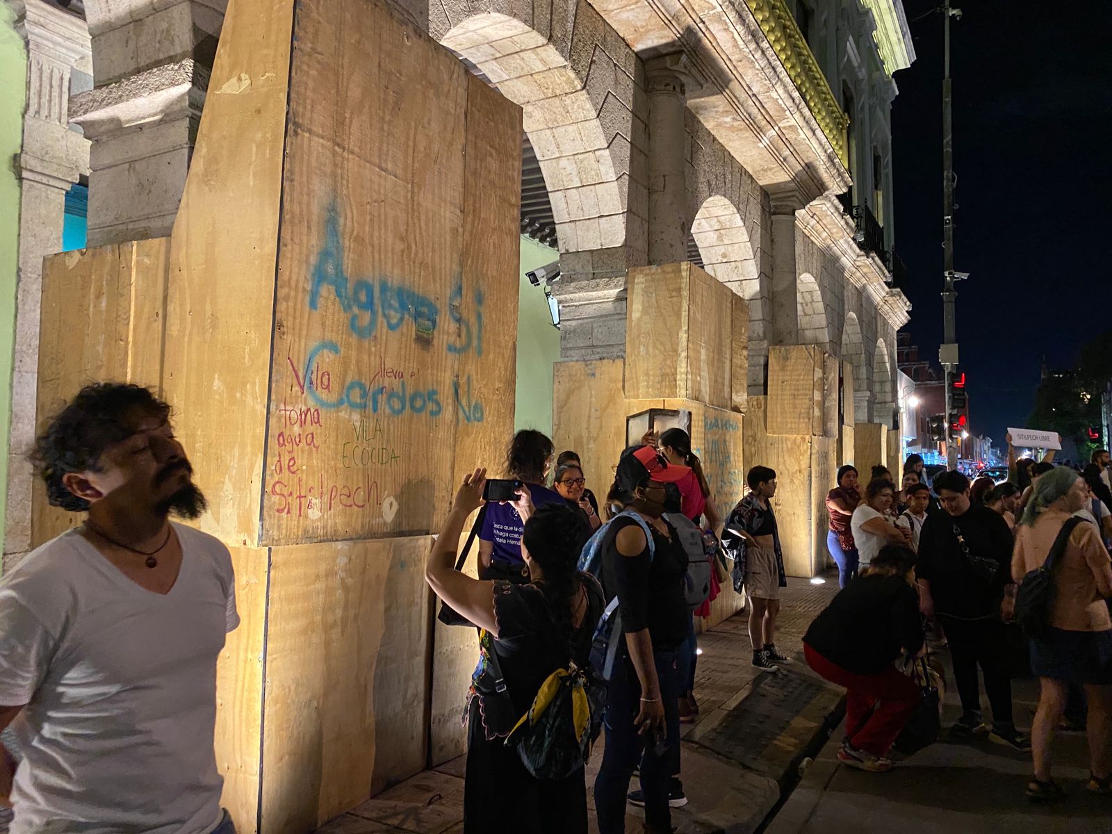 Cuatro Detenidos Por Actos Violentos En Una Marcha Desde El Balcon