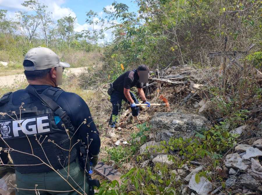 Encuentran Un Cuerpo Y Restos Seos Desde El Balcon