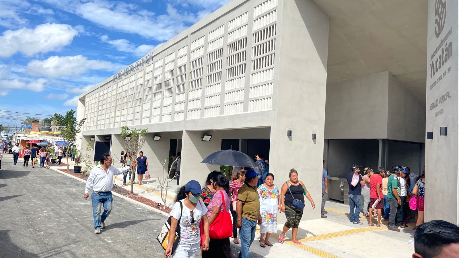 Inauguran Nuevo Mercado De Kanas N Desde El Balcon